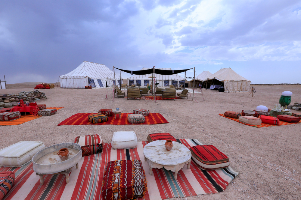 Cena y paseo de dromedarios Desierto de Agafay
